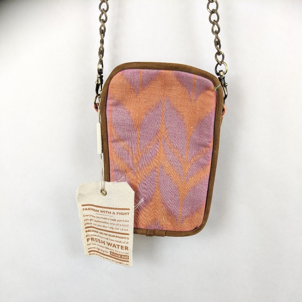 Basik woven coin/phone purse